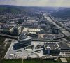 Hohe Auslastung und Ausrichtung auf Zukunftstechnologien: Mercedes-Benz Werk Untertürkheim schafft 175 neue Arbeitsplätze sowie zentrales Batteriekompentenzzentrum