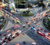 Innerstädtische Kreuzung mit Verkehr in Seoul / So verändern smarte Technologien die Verkehrssteuerung