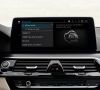 Das Infotainment System von BMW zeigt die neue Funktion eDrive Zones an.